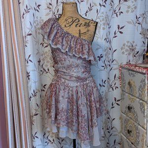 Cecico One shoulder gray floral ruffle dress. Size